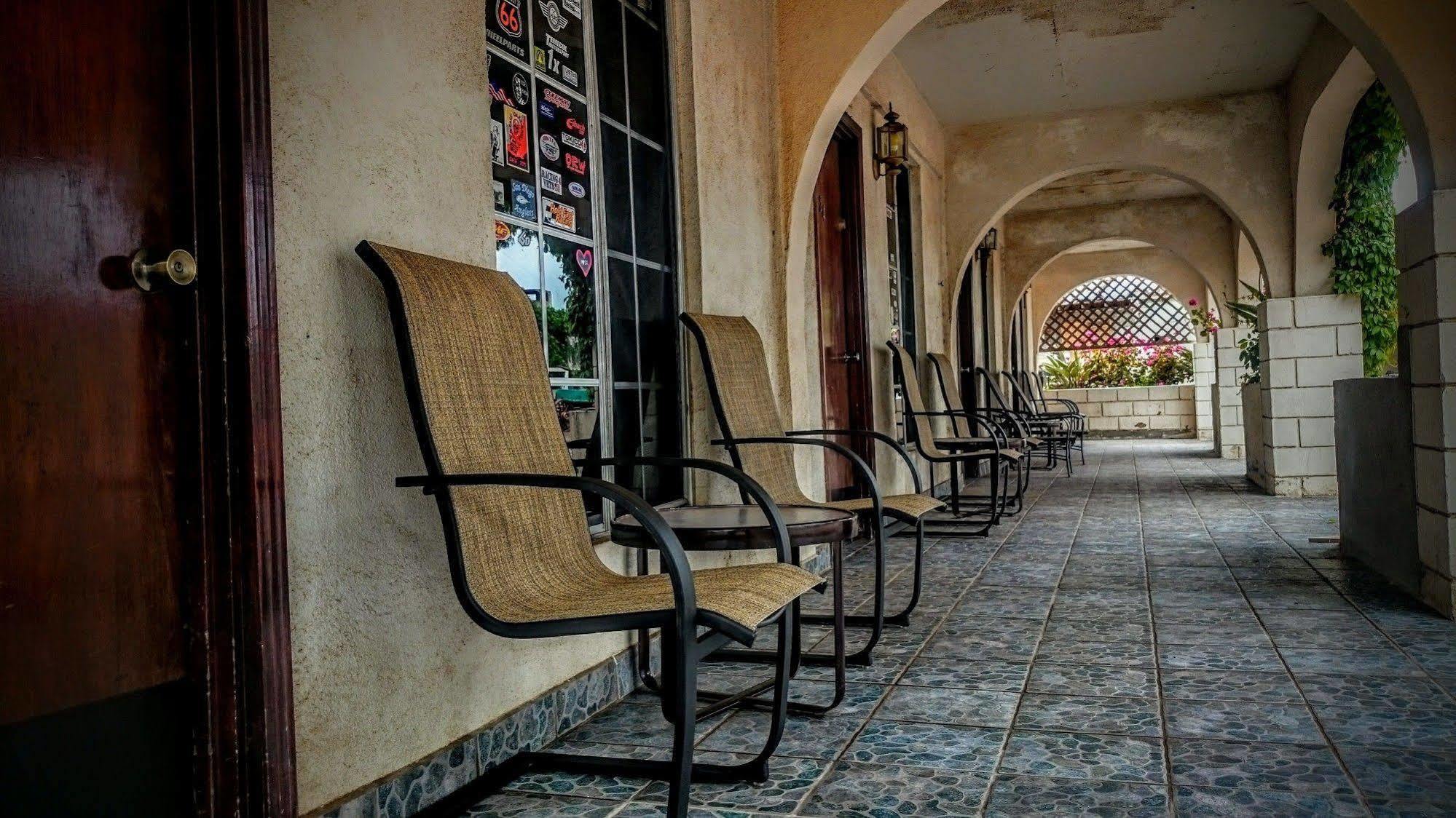 Old Mill Hotel San Quintin Exterior foto